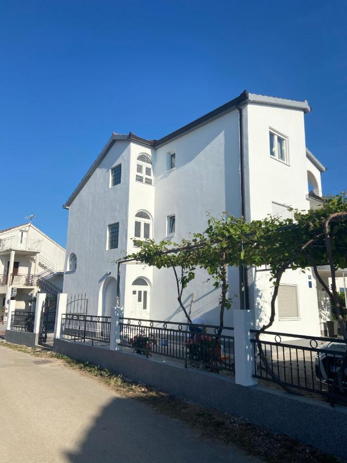 Apartments Antea Rogoznica  Esterno foto